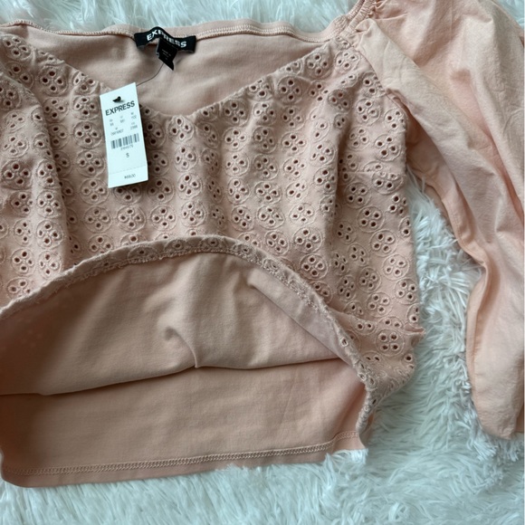 NWT Express Puff Sleeve Cropped Eyelet Blouse - Picture 8 of 12